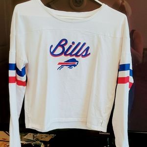 Junior size Medium Buffalo Bills crop shirt.